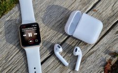 Apple Watch boğulma karşıtı özellik alıyor