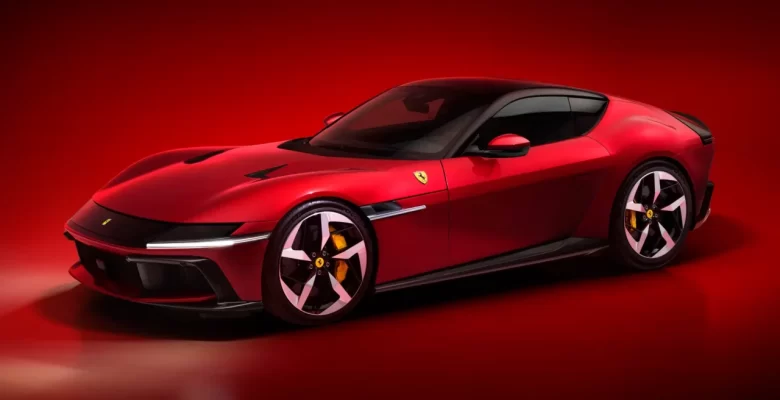Ferrari en güçlü otomobilini tanıttı! 820 beygirlik 12 Cilindri