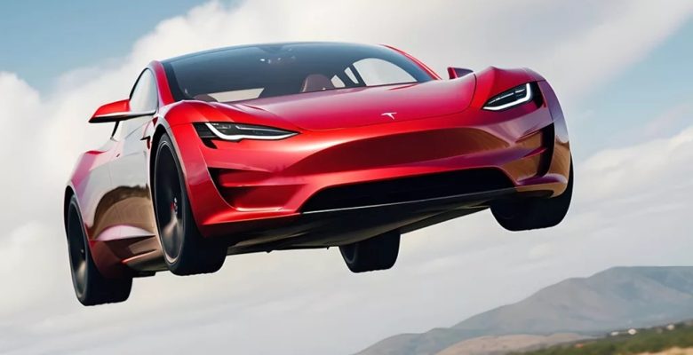 Tesla Roadster uçan araba olacak!
