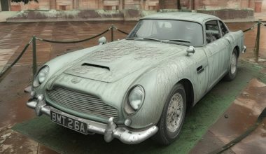 James Bond’un 25 yıldır kayıp Aston Martin’i bakın nerede bulundu!