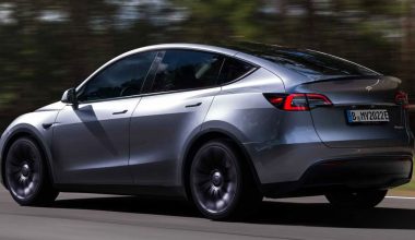 Tesla, altı koltuklu yeni Model Y üzerinde çalışıyor!