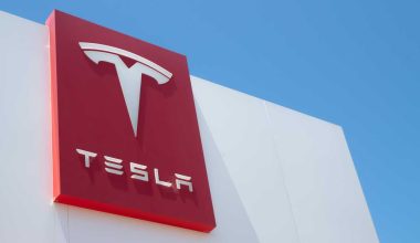 Tesla günden güne eriyor: İşte beklenmedik gelişme!