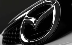 Mazda 28 yıllık logosunu değiştirdi: İşte yeni logo ve anlamı!